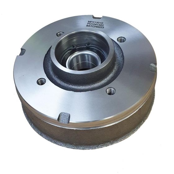 Knott Style Brake Drum 200x50 4 Stud 5.5" Pcd (inc Bearing)