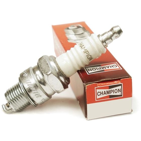 RDJ7Y Champion Spark Plug 14mm